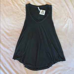 NWT Z Supply black distressed tank top S
